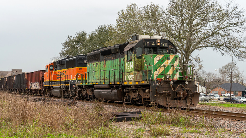 UntitledEx-BN SD40-2 Works BNSF Galveston Sub 3